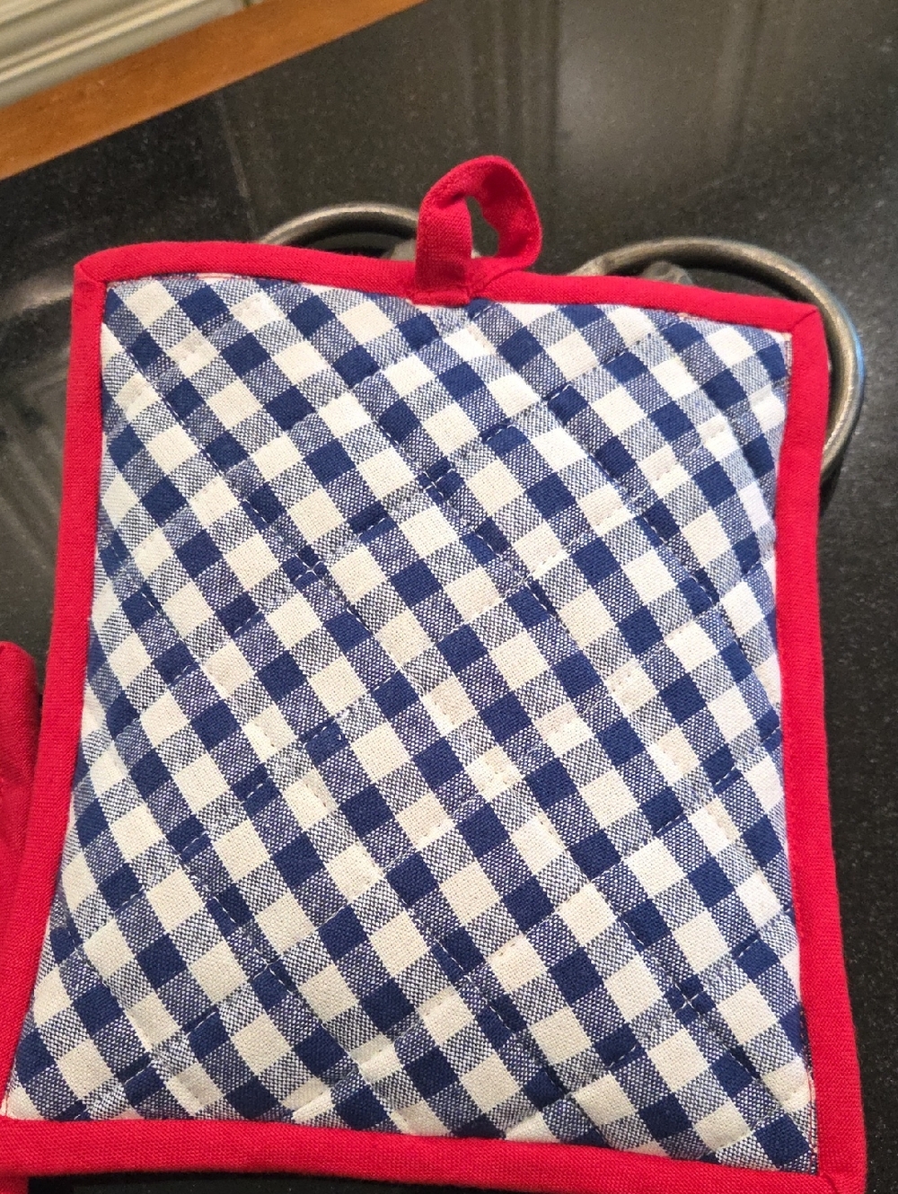 July 4th Set Of 2 Picnic Party Gift Dishcloth Potholder. - Picture 6 of 6